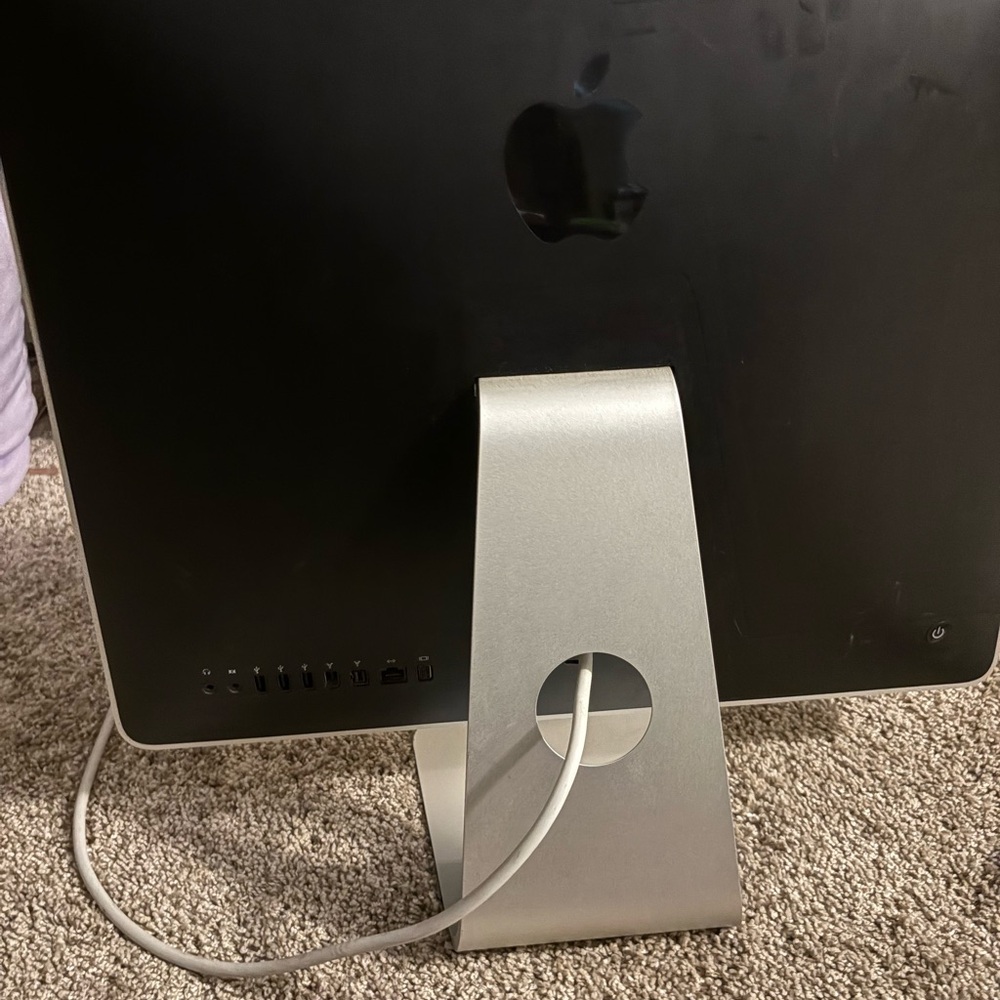 old mac - Picture 3 of 4